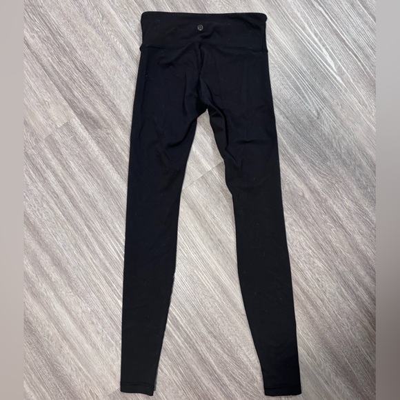 Lululemon Wunder Under Leggings - Picture 3 of 4